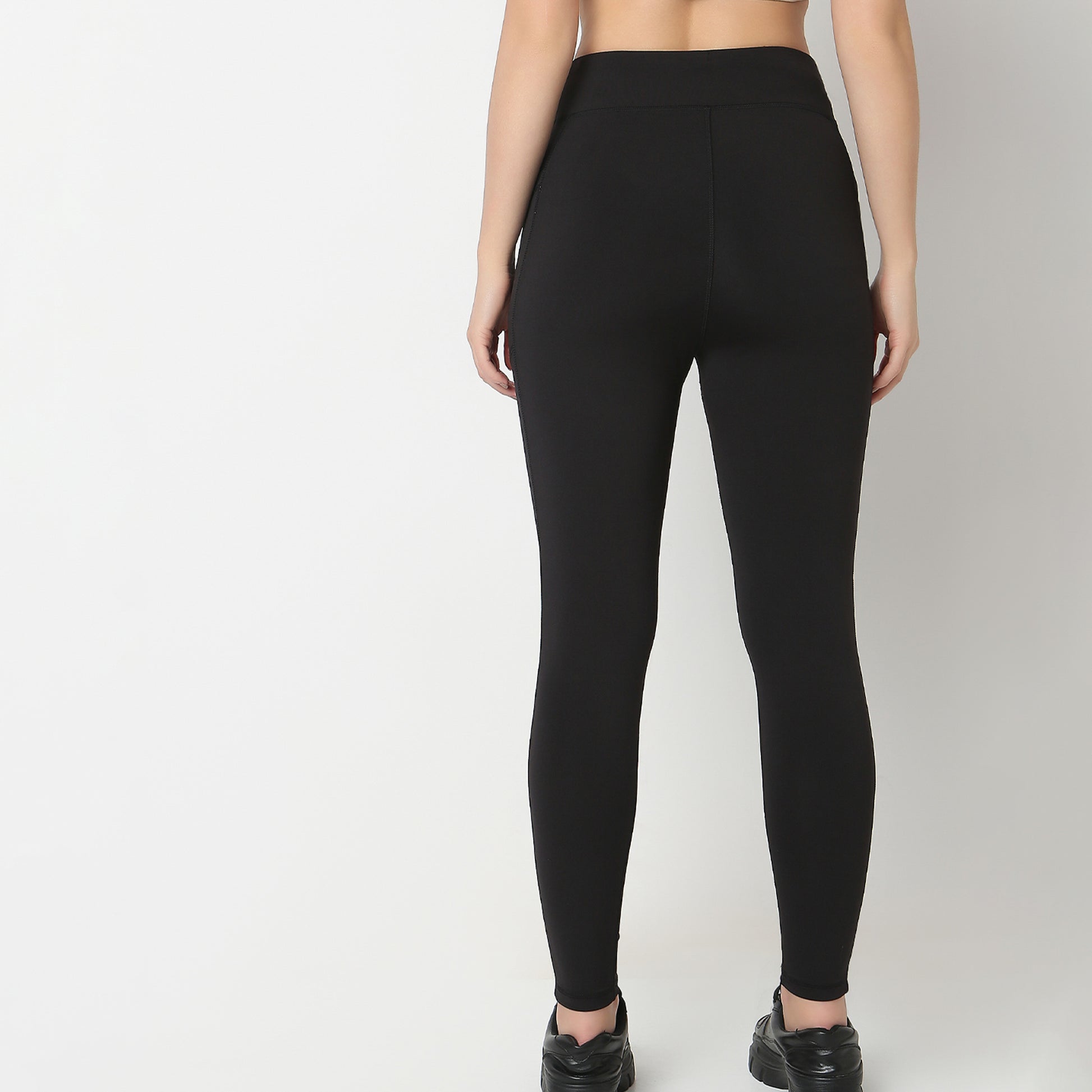 Comfort Fit Modern High Rise Jeggings