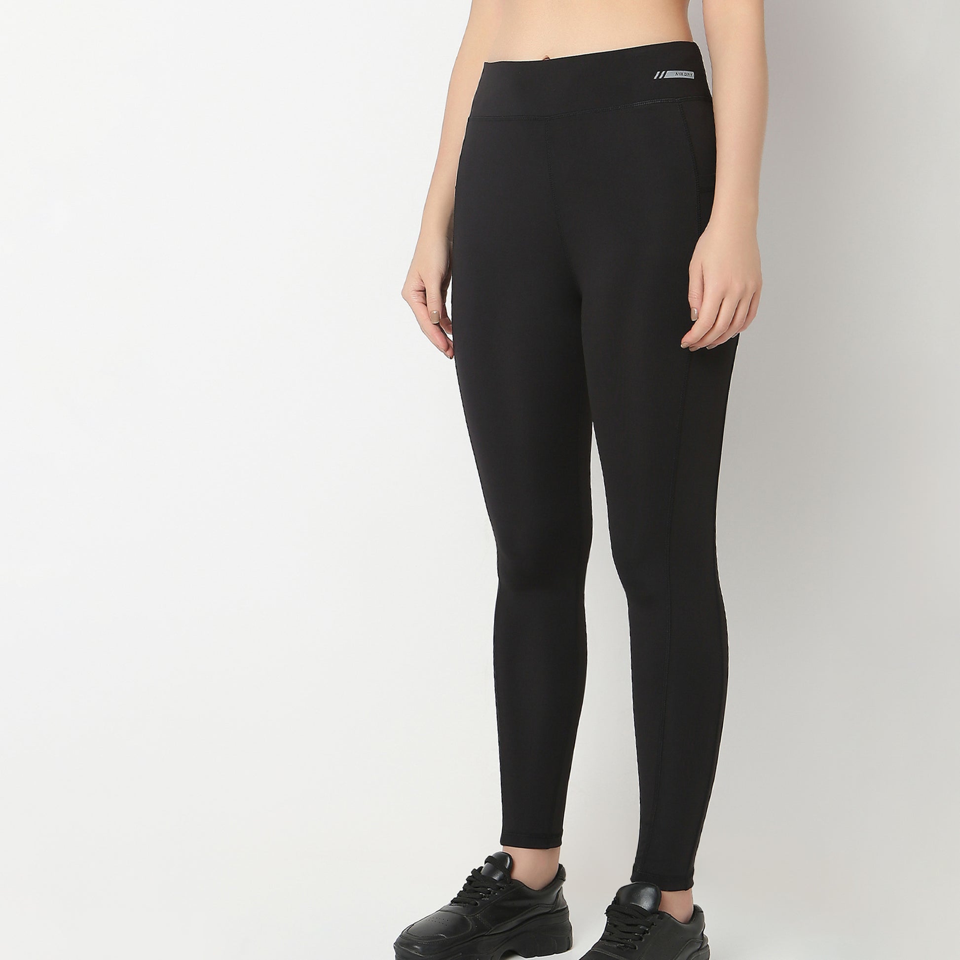 Comfort Fit Modern High Rise Jeggings