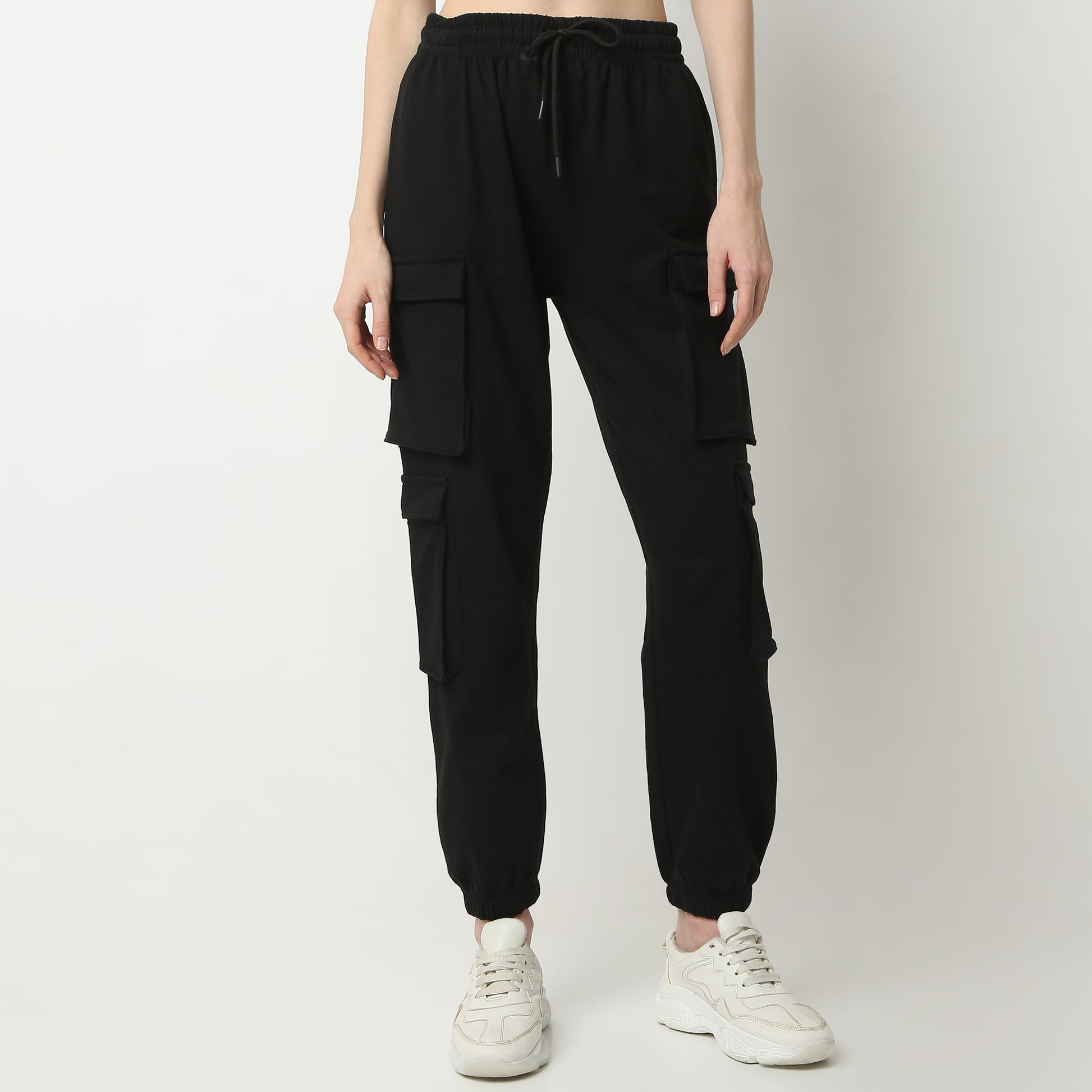 Regular Fit Solid Mid Rise Joggers