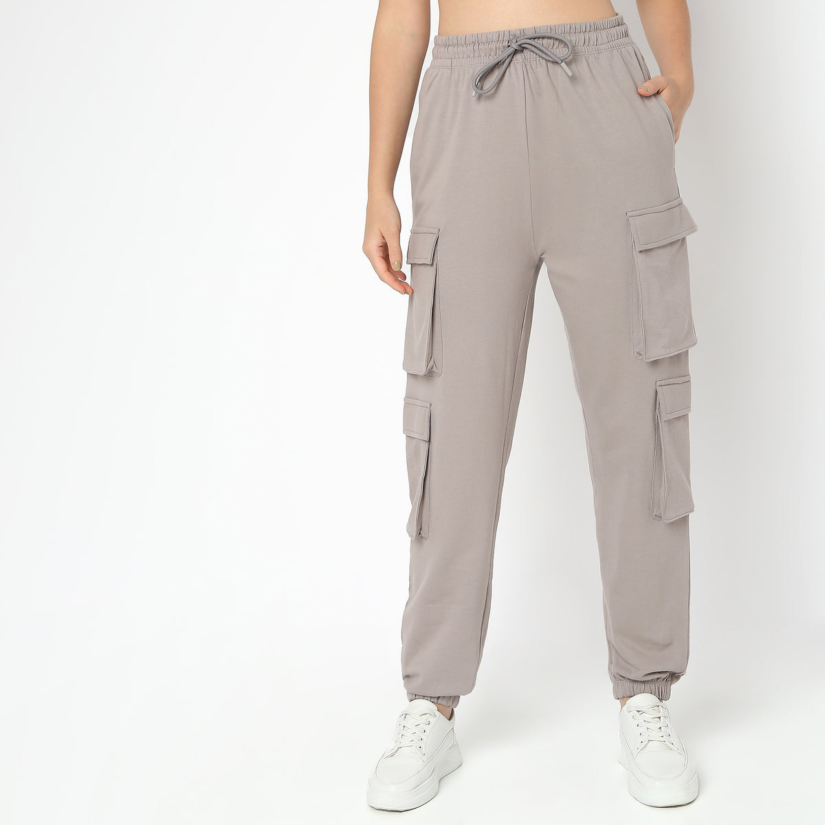 Regular Fit Solid Mid Rise Joggers