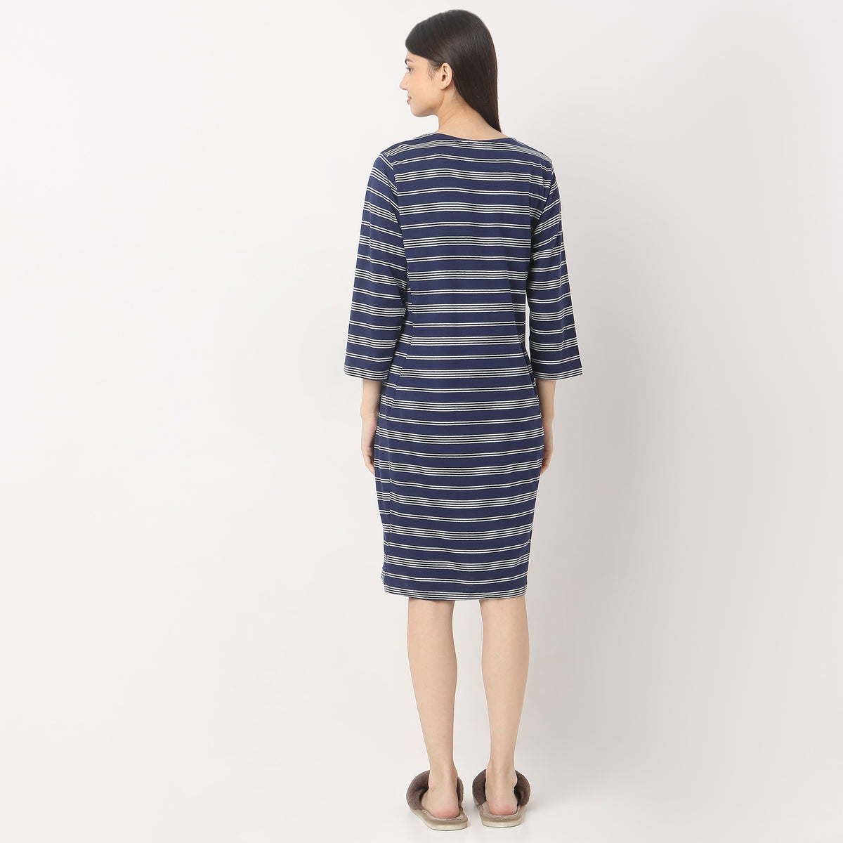 Regular Fit Striped Gown