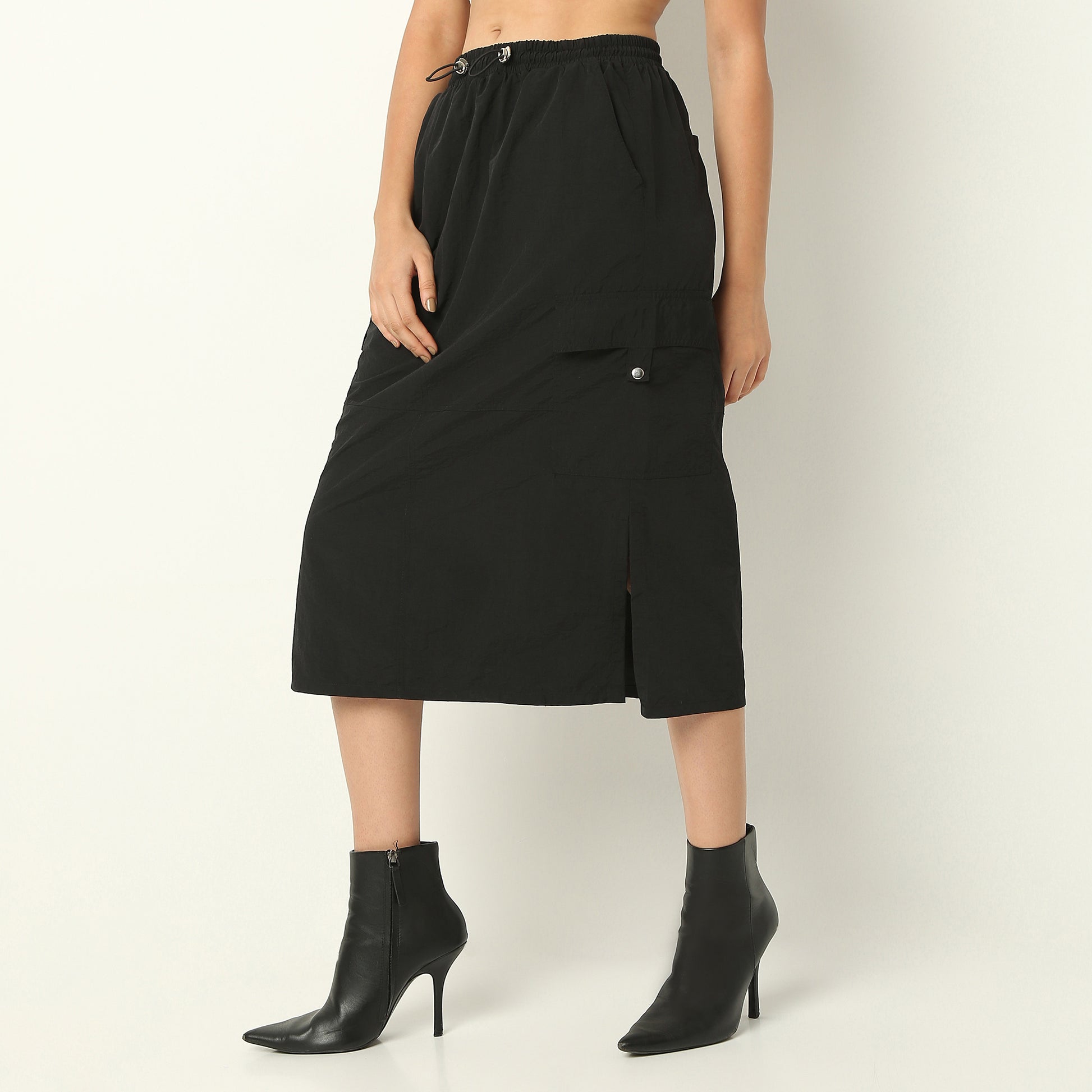 Regular Fit Solid Calf Length Mid Rise Skirt