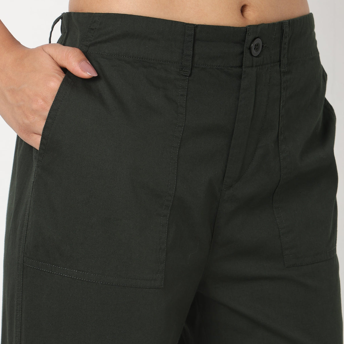 Regular Fit Solid Mid Rise Joggers