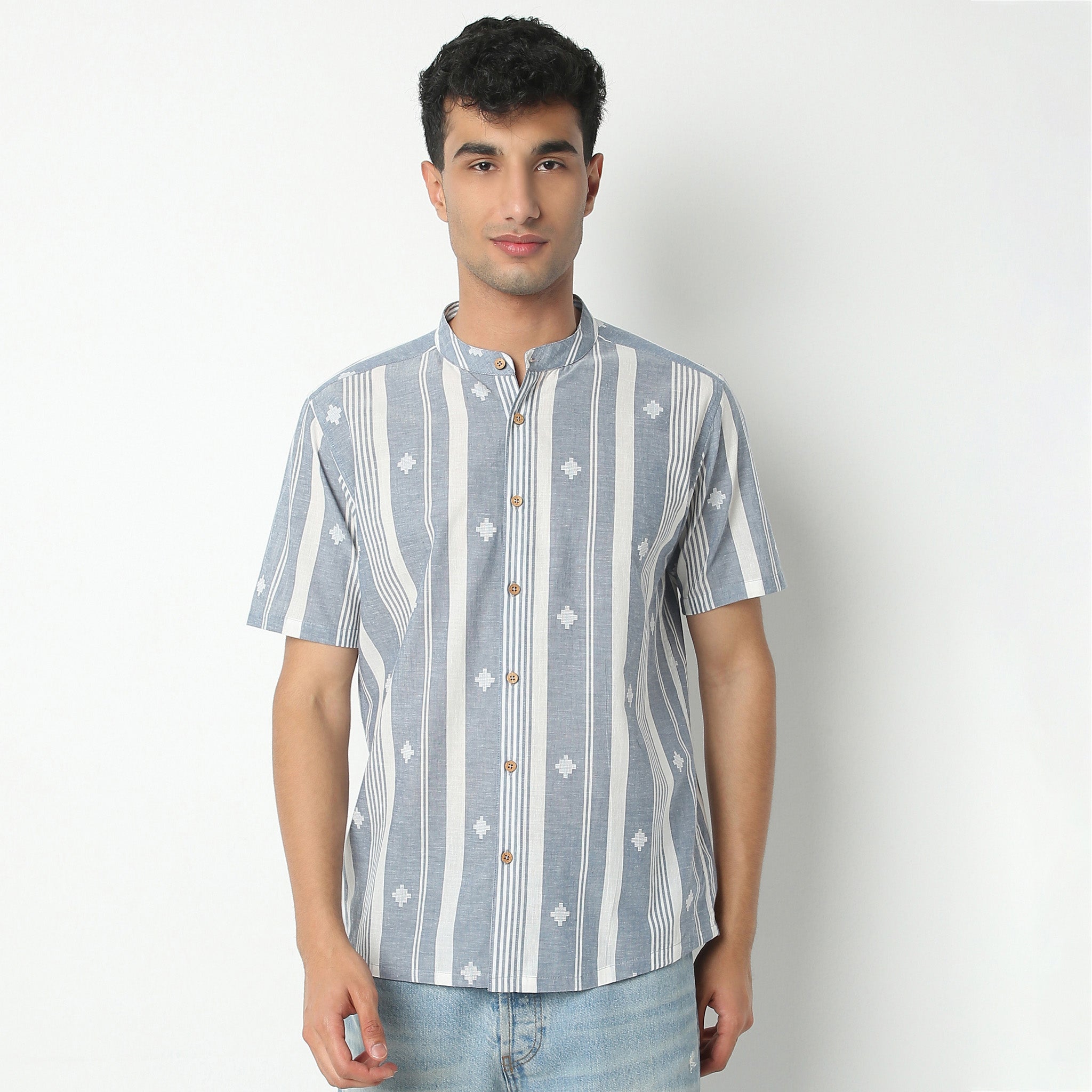 Regular Fit Jacquard Mandarin Collar Short Length Shirt