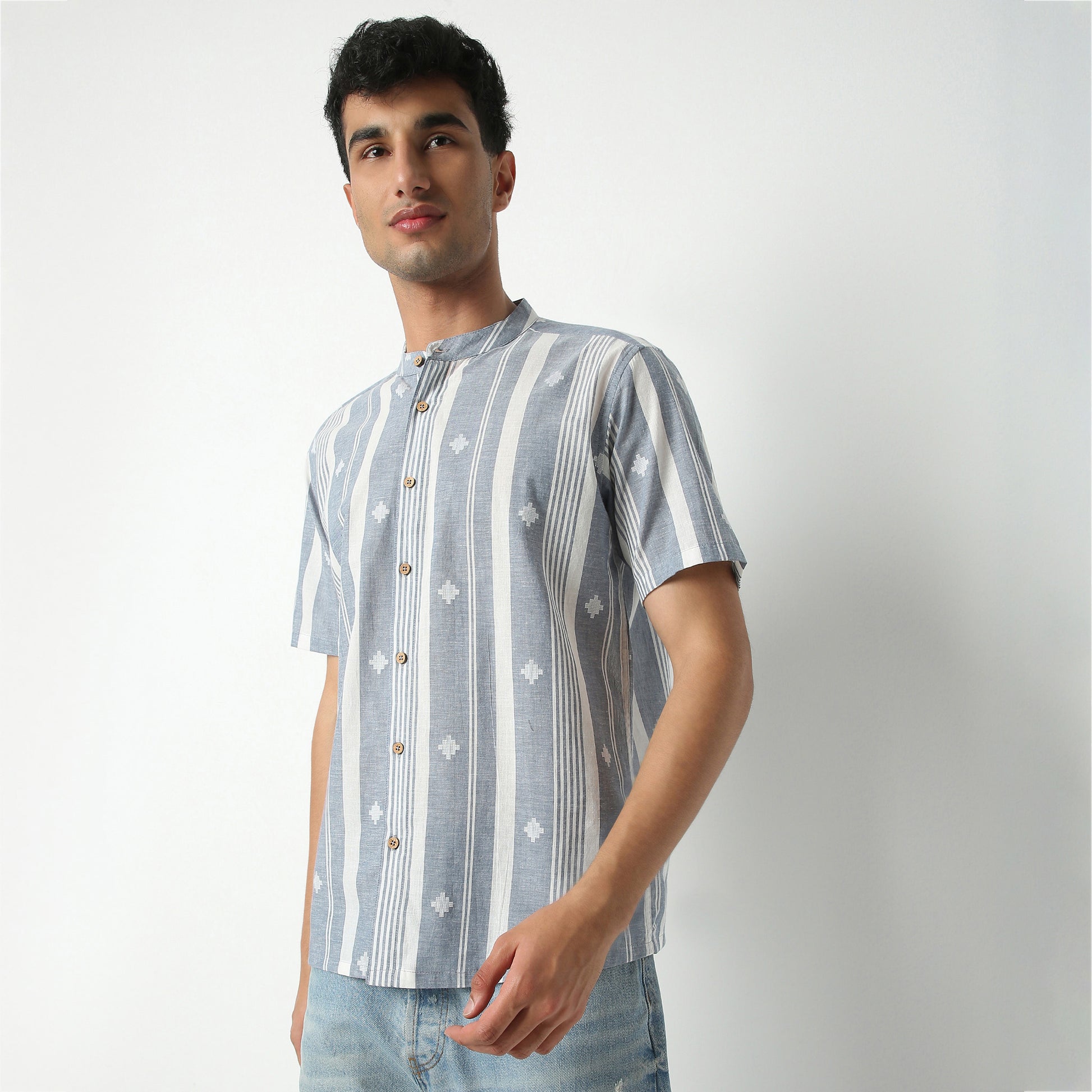 Regular Fit Jacquard Mandarin Collar Short Length Shirt