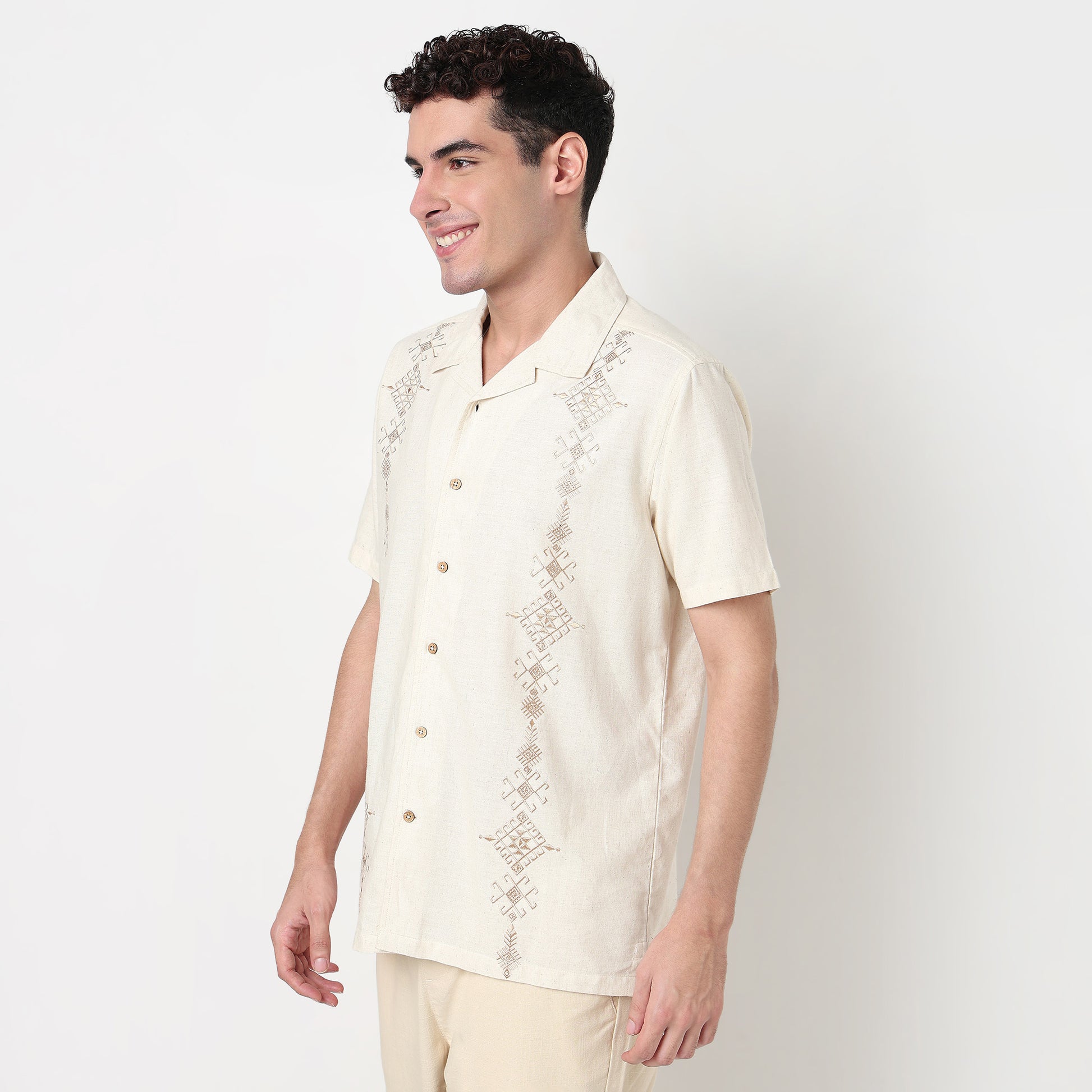 Buy Men Relaxed Fit Embroidered Half Sleeve Shirt  - Style Union