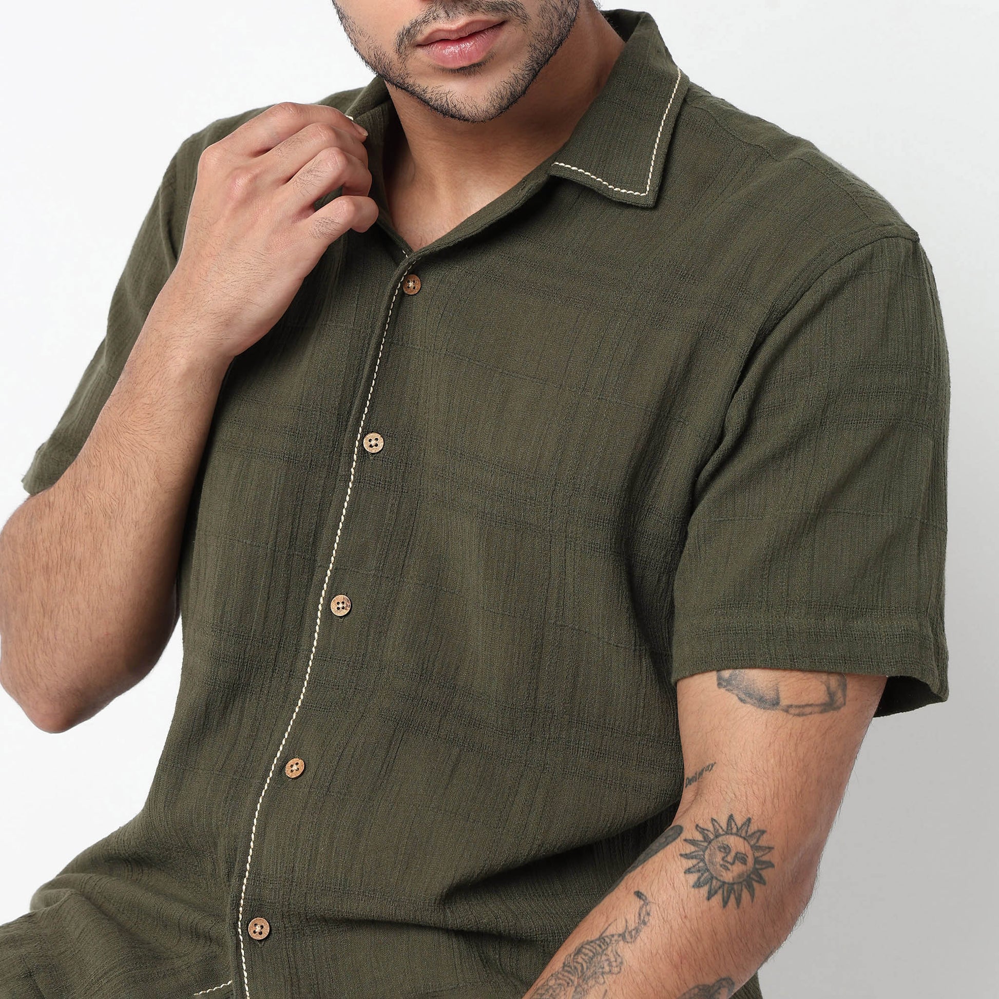 Point Down Embroidered Shirt