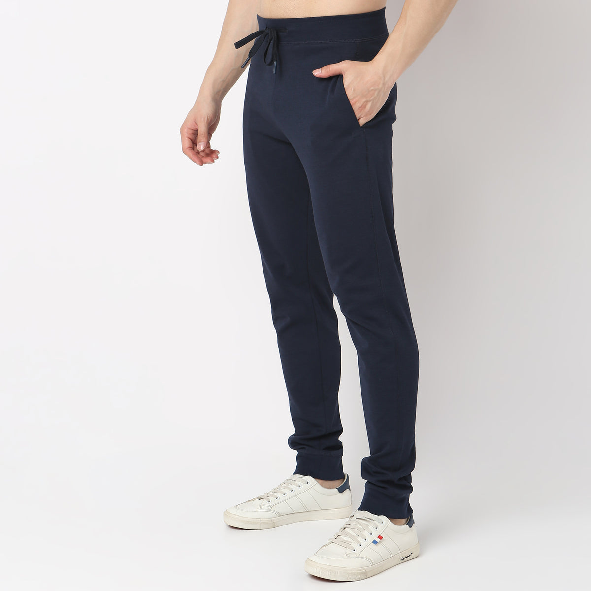 Regular Fit Solid Mid Rise Trackpants