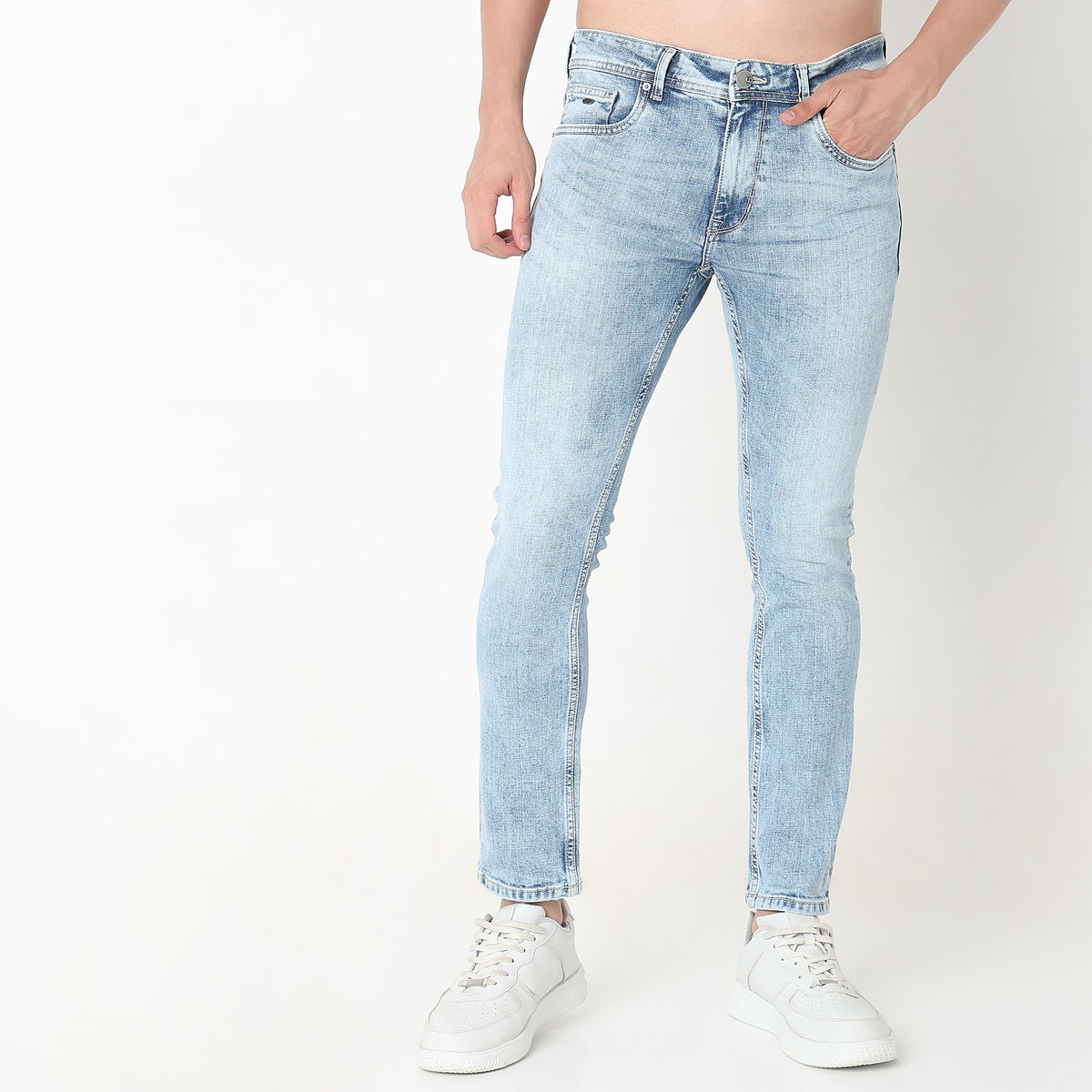 Slim Fit Solid Mid Rise Jeans