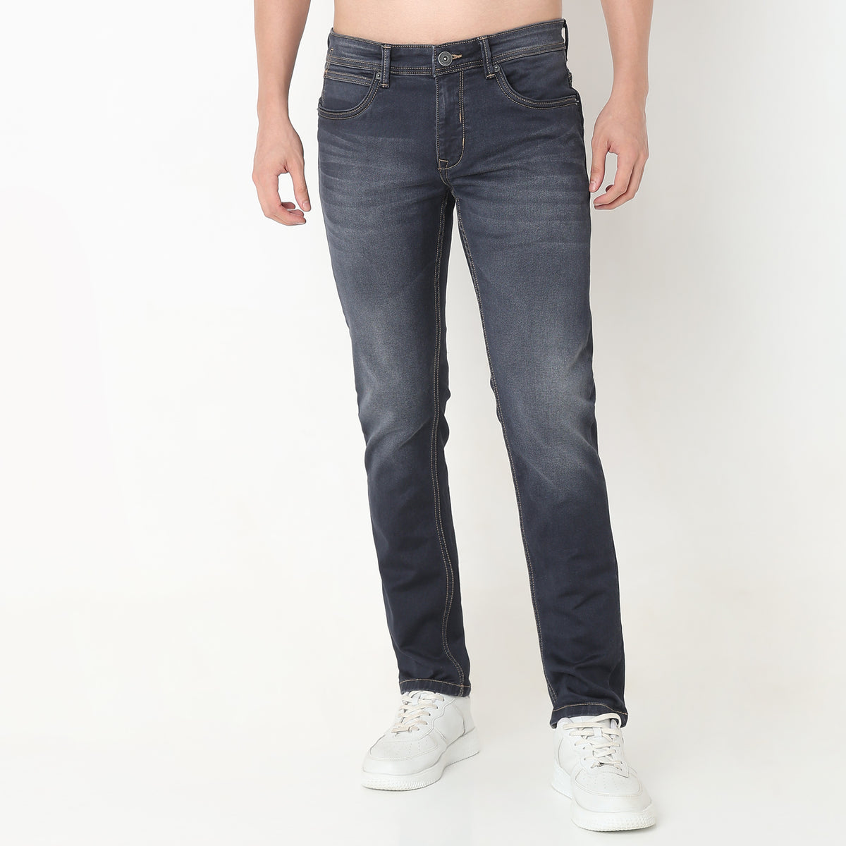 Straight Fit Solid Mid Rise Jeans