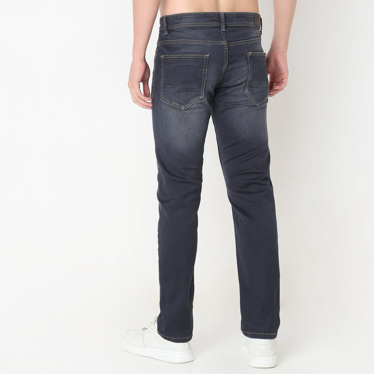 Straight Fit Solid Mid Rise Jeans