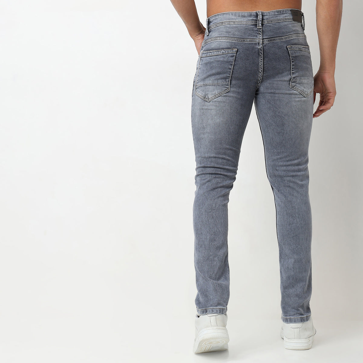 Slim Fit Solid Mid Rise Jeans