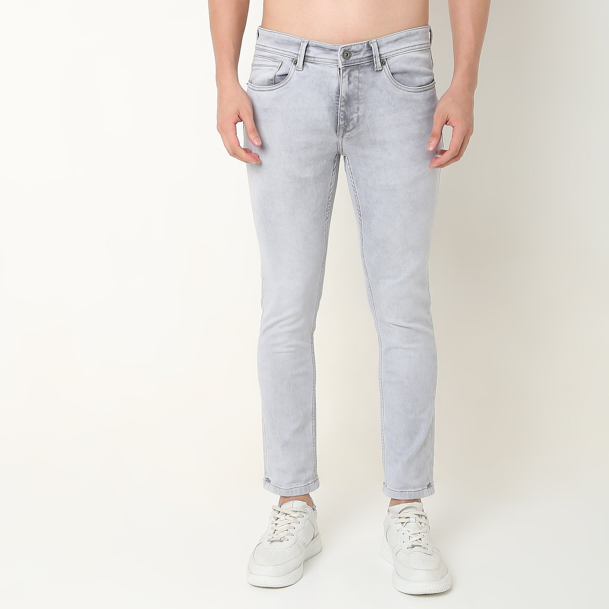 Slim Fit Solid Mid Rise Jeans