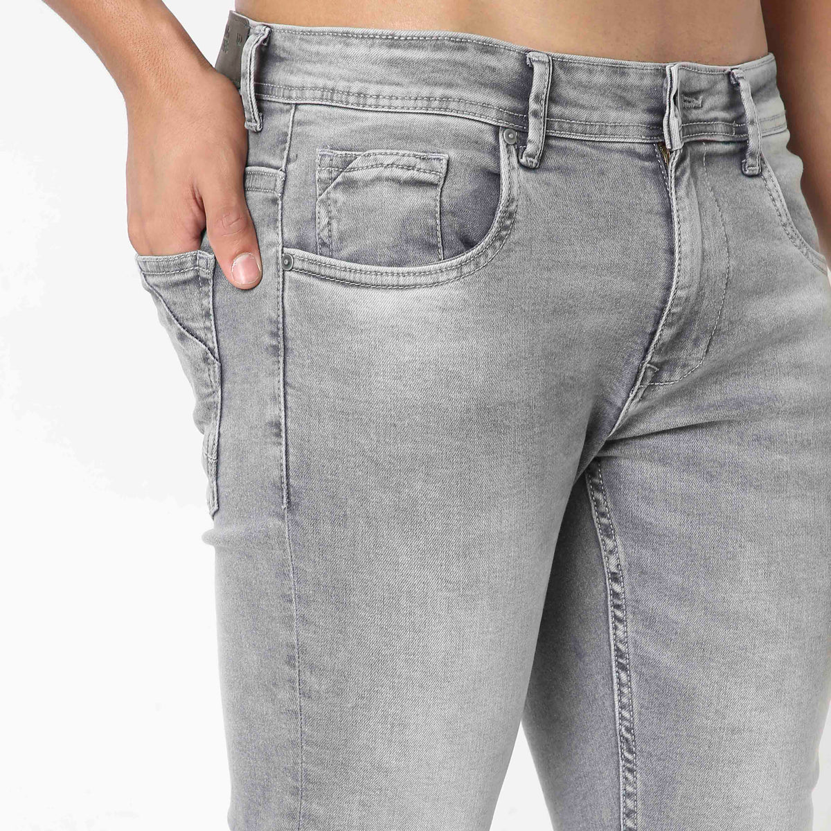 Skinny Fit Solid Mid Rise Jeans