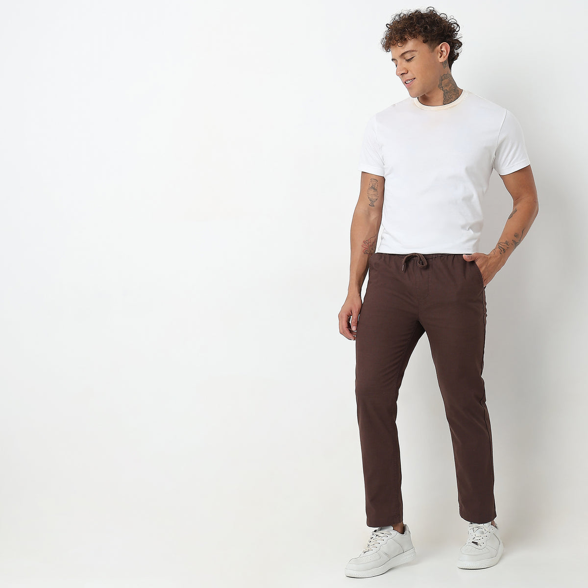 Regular Fit Solid Mid Rise Lounge Pants