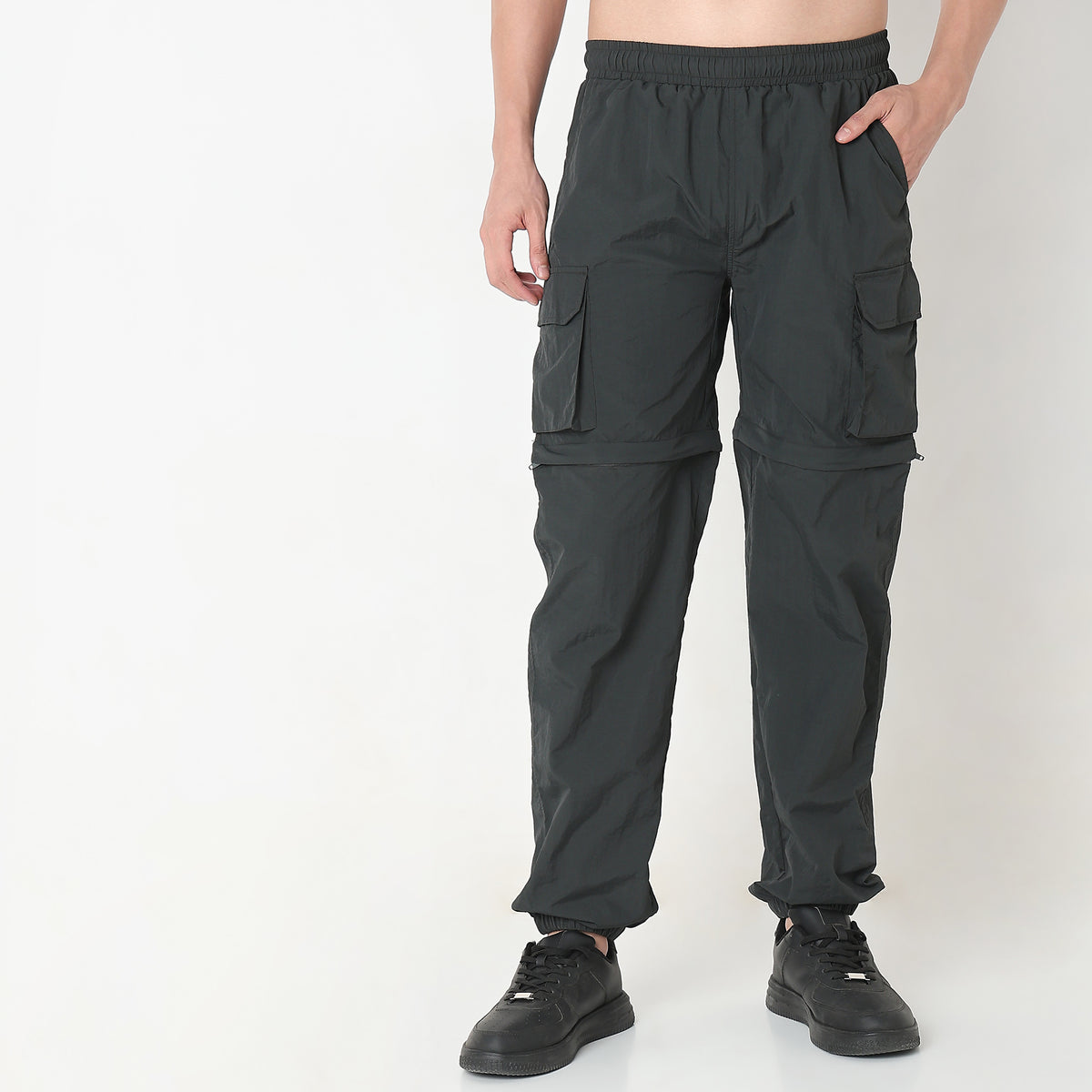 Oversize Solid Mid Rise Joggers