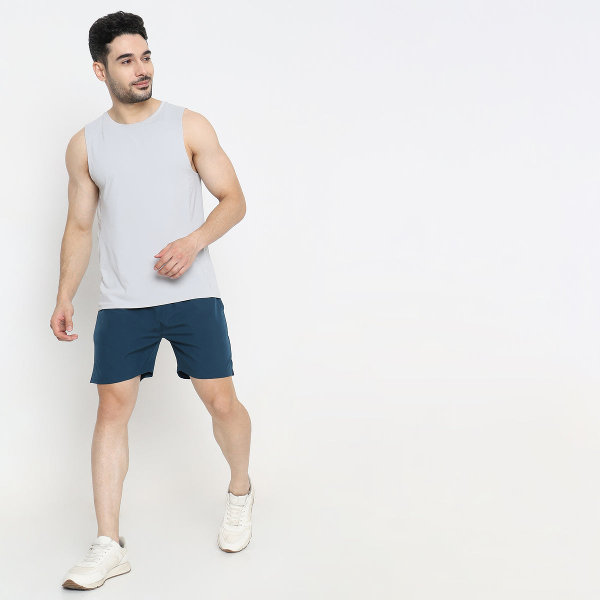 Regular Fit Solid Mid Rise Shorts