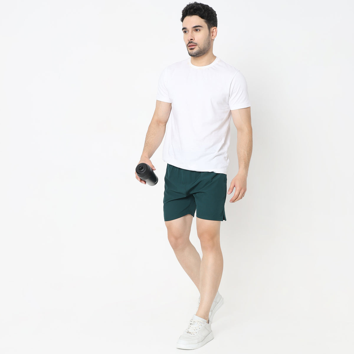 Regular Fit Solid Mid Rise Shorts