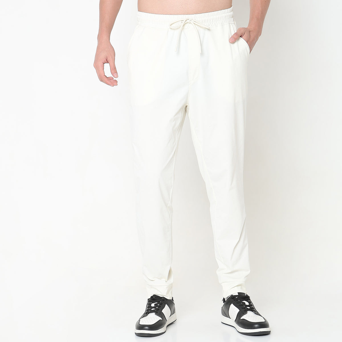 Regular Fit Solid Mid Rise Trackpants