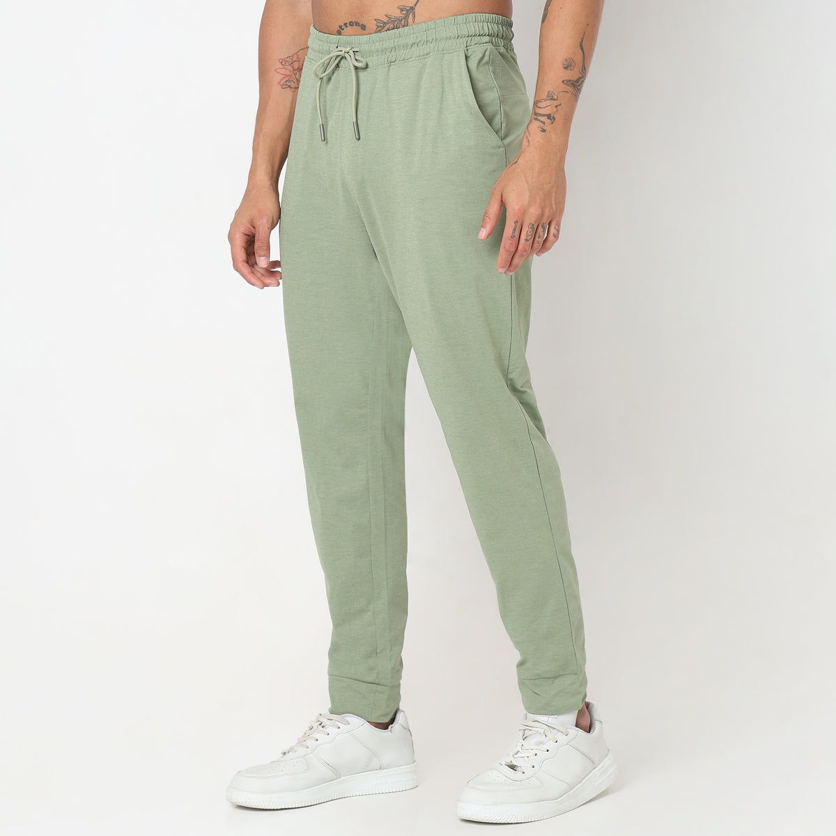 Regular Fit Solid Mid Rise Trackpants