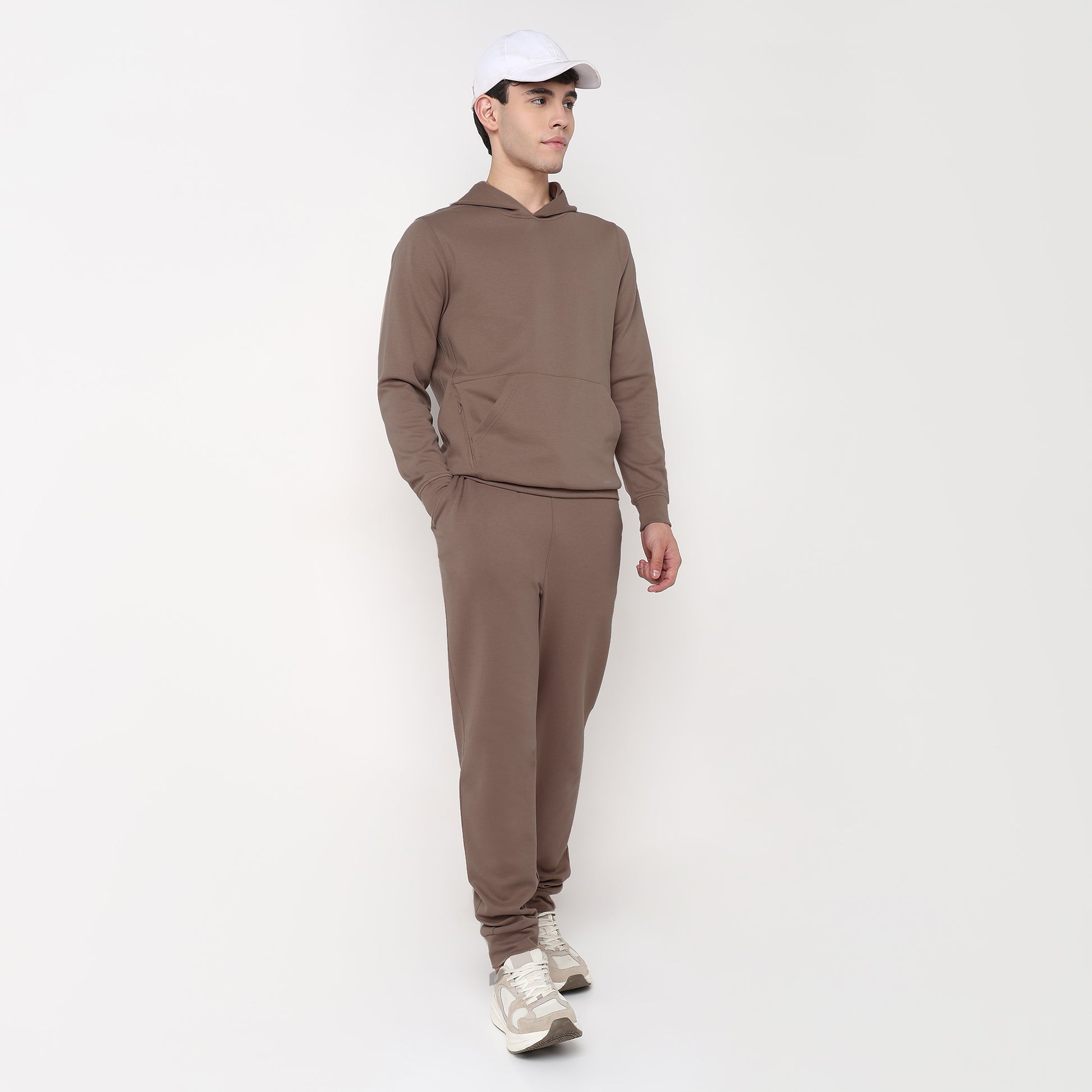 Regular Fit Solid Mid Rise Trackpants