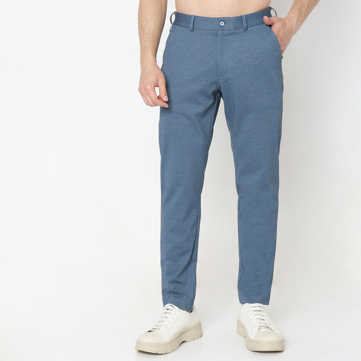 Regular Fit Solid Mid Rise Trousers