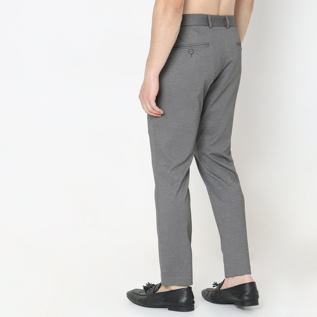 Regular Fit Solid Mid Rise Trousers