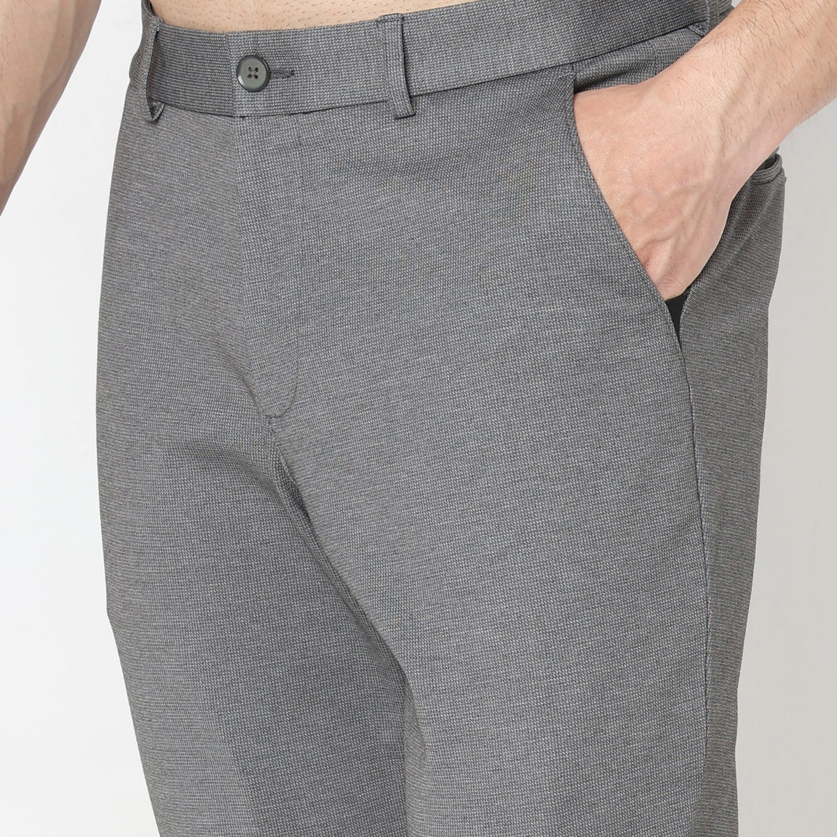 Regular Fit Solid Mid Rise Trousers