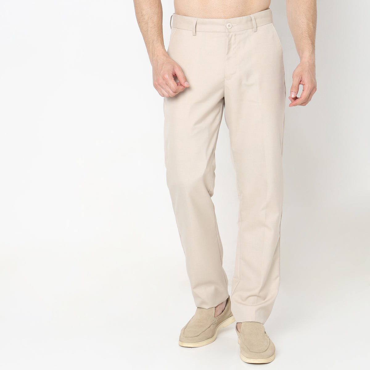 Regular Fit Solid Mid Rise Trousers