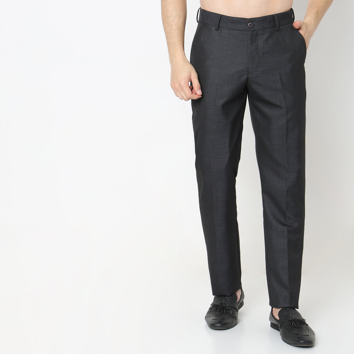 Regular Fit Solid Mid Rise Trousers