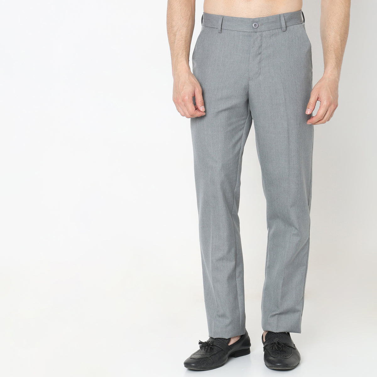 Regular Fit Solid Mid Rise Trousers