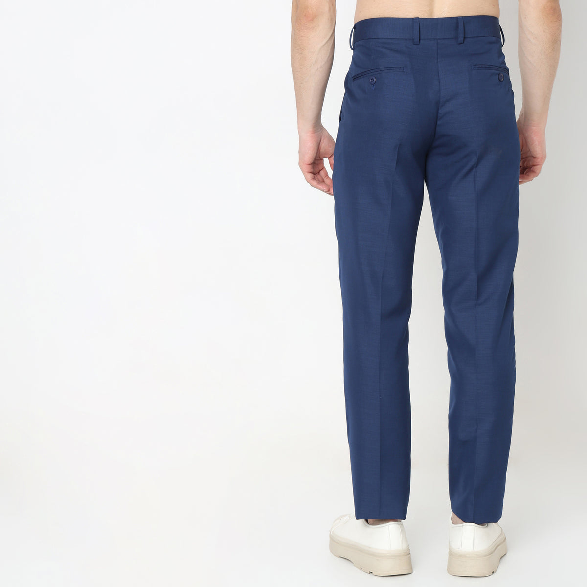 Regular Fit Solid Mid Rise Trousers