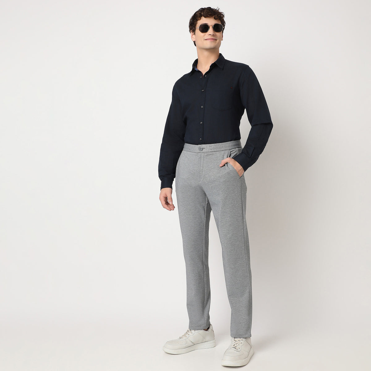 Regular Fit Solid Mid Rise Trousers