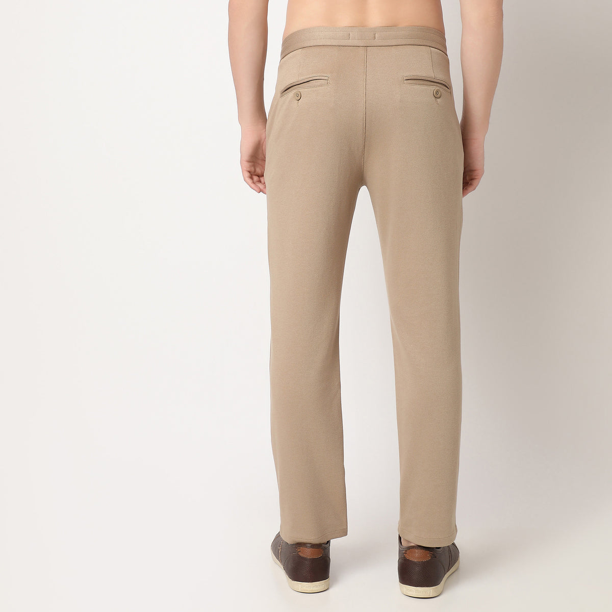 Regular Fit Solid Mid Rise Trousers