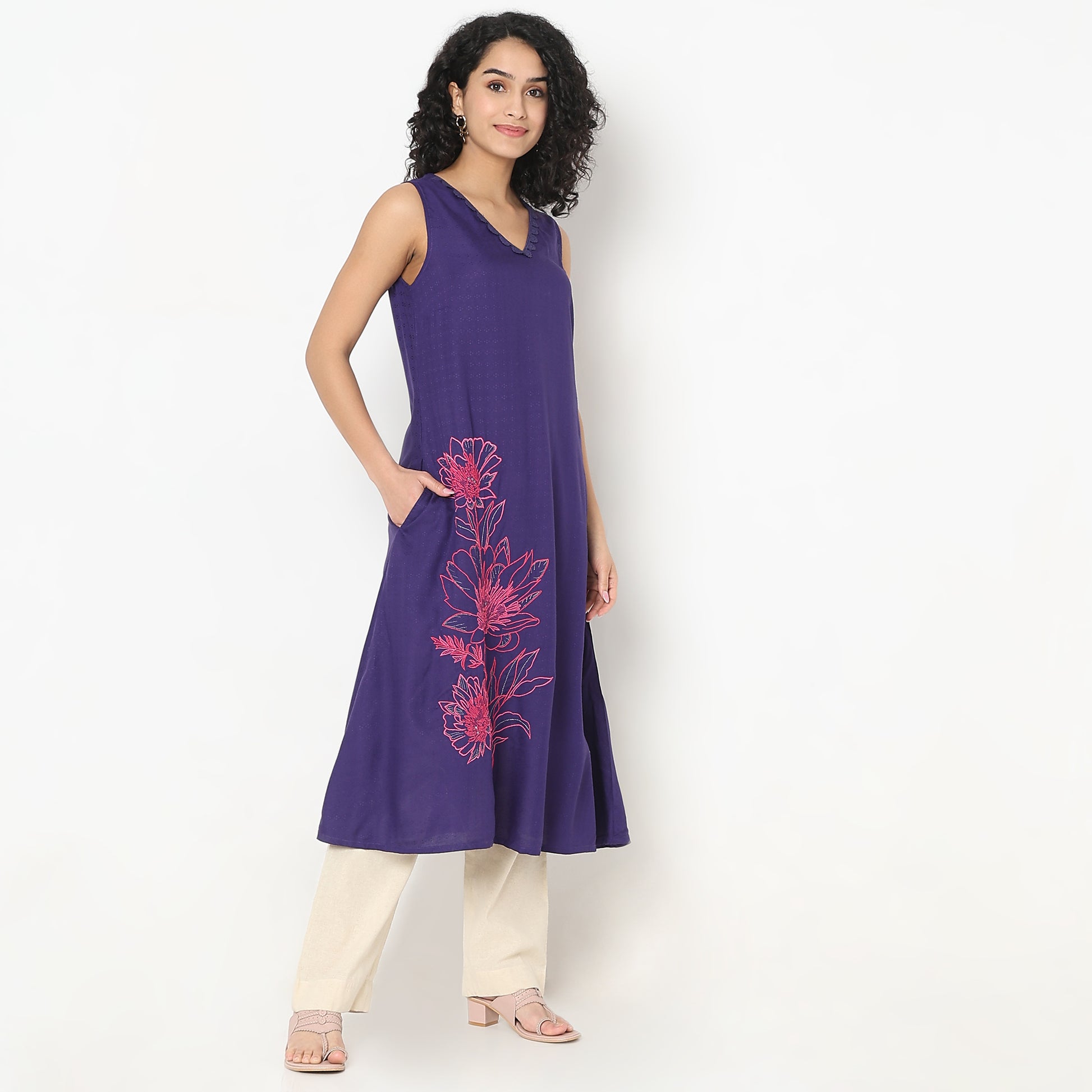 Flare Fit Embroidered V-Neck Kurta