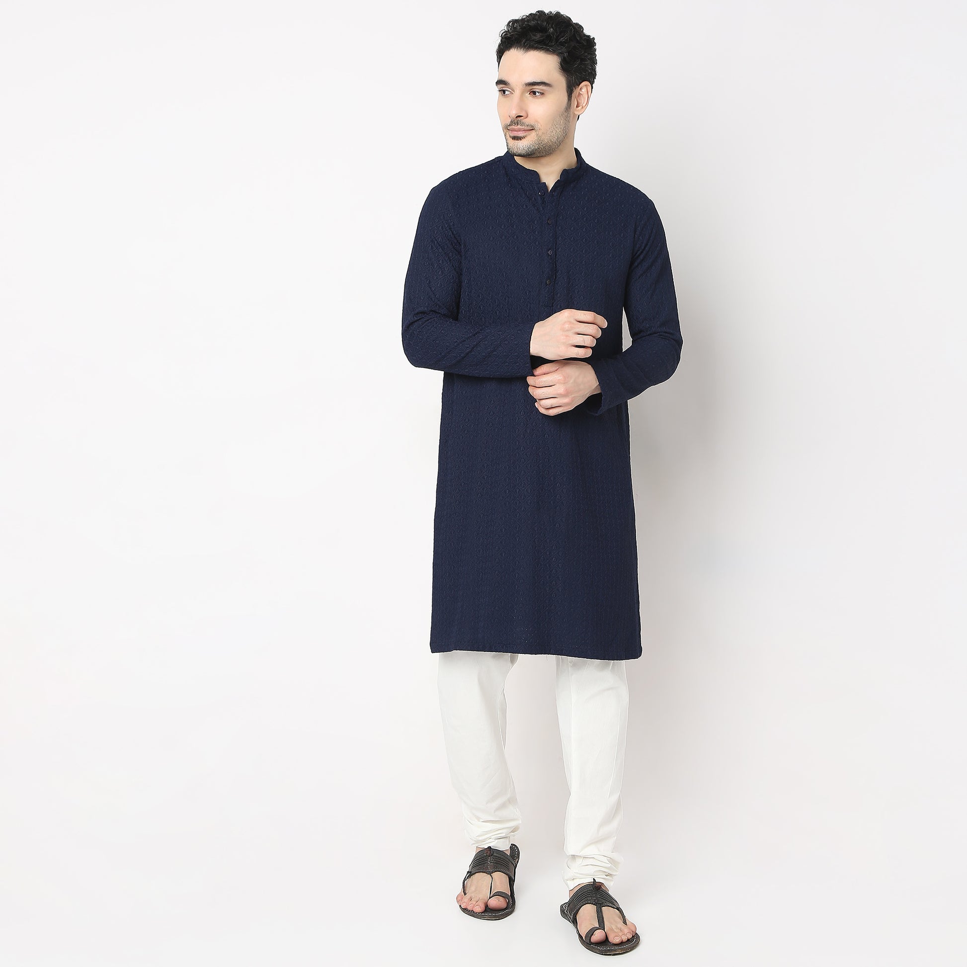 Regular Fit Embroidered Kurta
