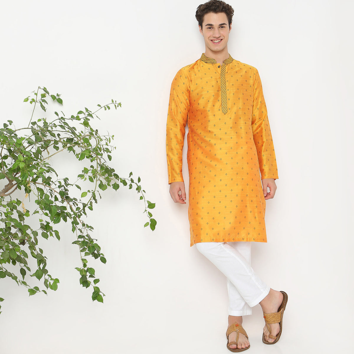 Regular Fit Printed Kurta