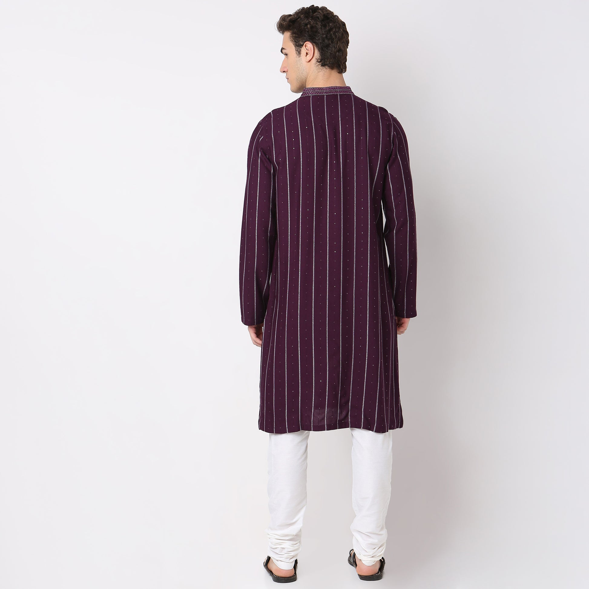 Regular Fit Embellished Kurta