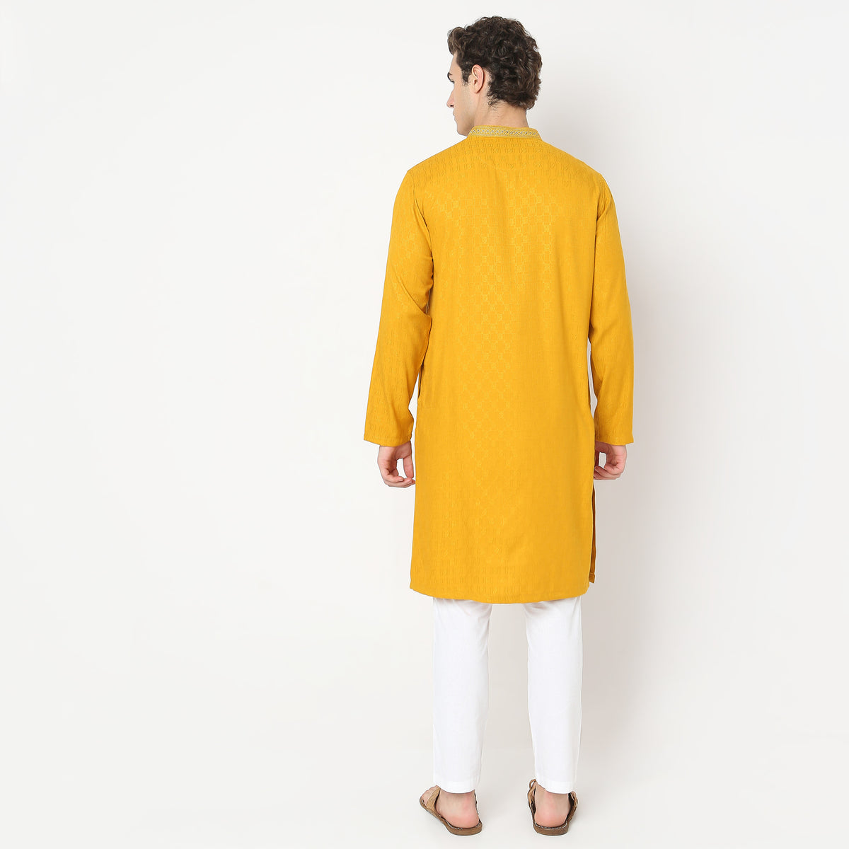 Regular Fit Jacquard Kurta