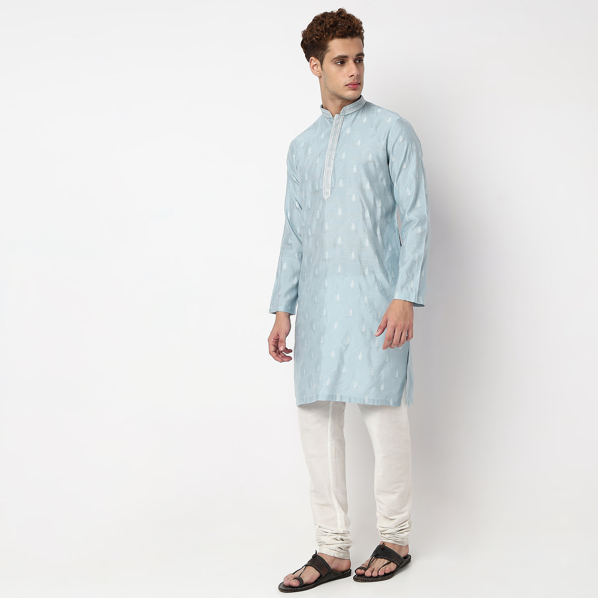 Knitted Jacquard Knee Length Mandarin Collar Straight Kurta