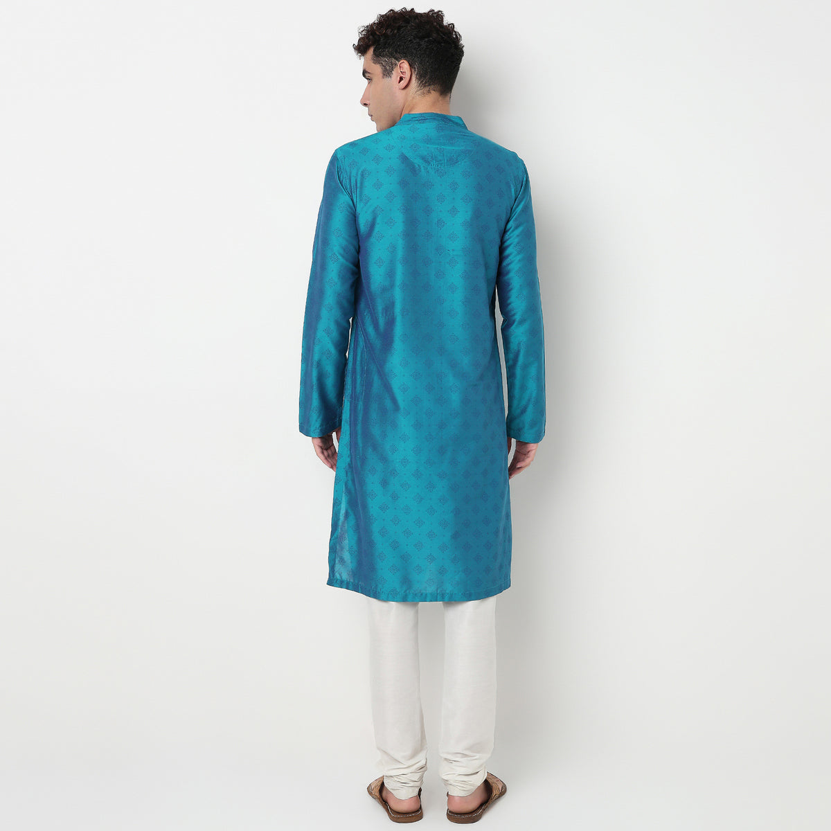 Buy Men Straight Fit Printed Full Sleeve Kurta  - Style Union