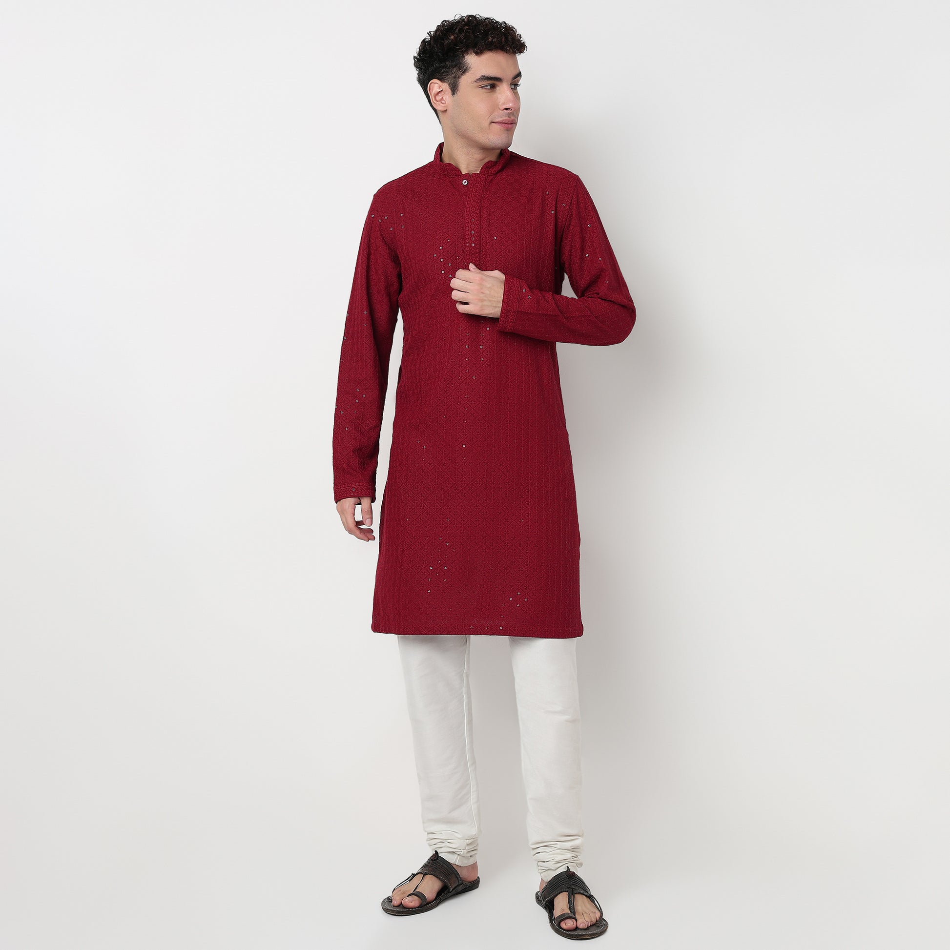 Buy Men Straight Fit Embroidered Full Sleeve Kurta  - Style Union