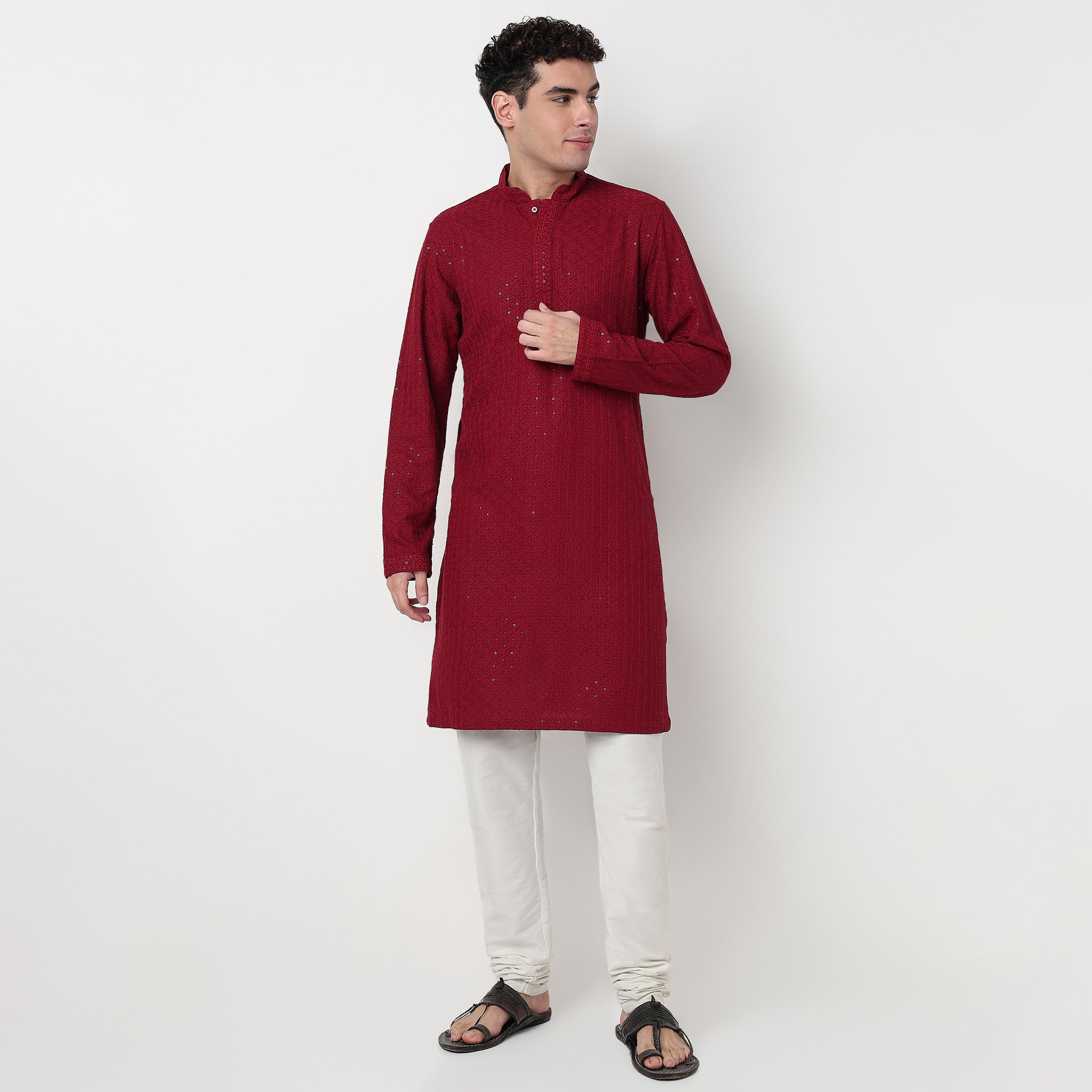 Buy Men Straight Fit Embroidered Full Sleeve Kurta  - Style Union