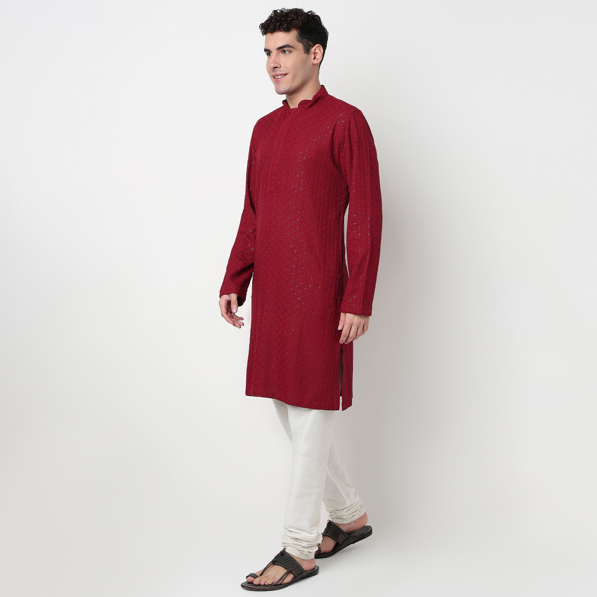 Buy Men Straight Fit Embroidered Full Sleeve Kurta  - Style Union