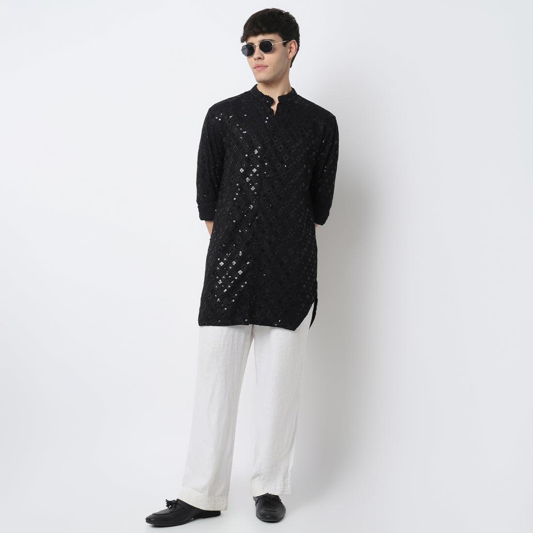 Embroidered Straight Kurta