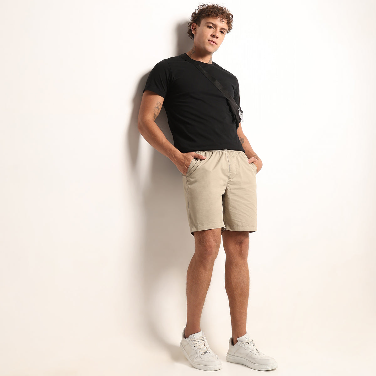 Regular Fit Solid Mid Rise Shorts