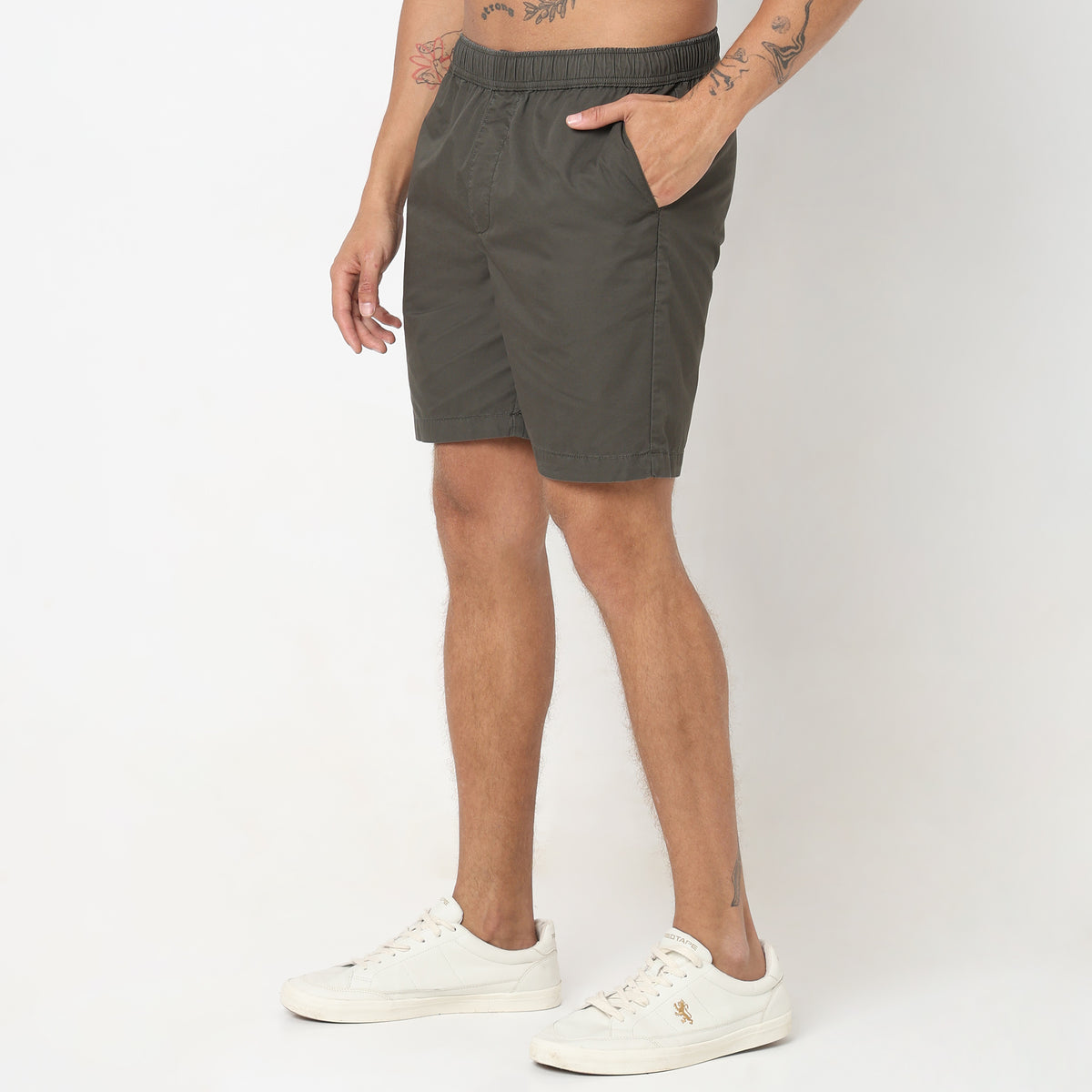 Regular Fit Solid Mid Rise Shorts