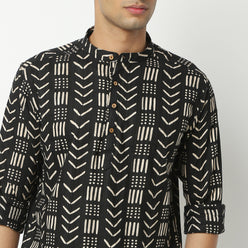 Regular Fit Printed Mandarin Collar Kurta