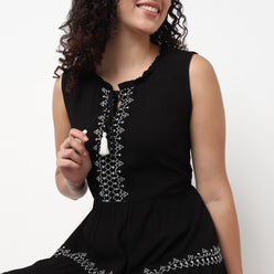 Embroidered Sleeveless Shift Dress