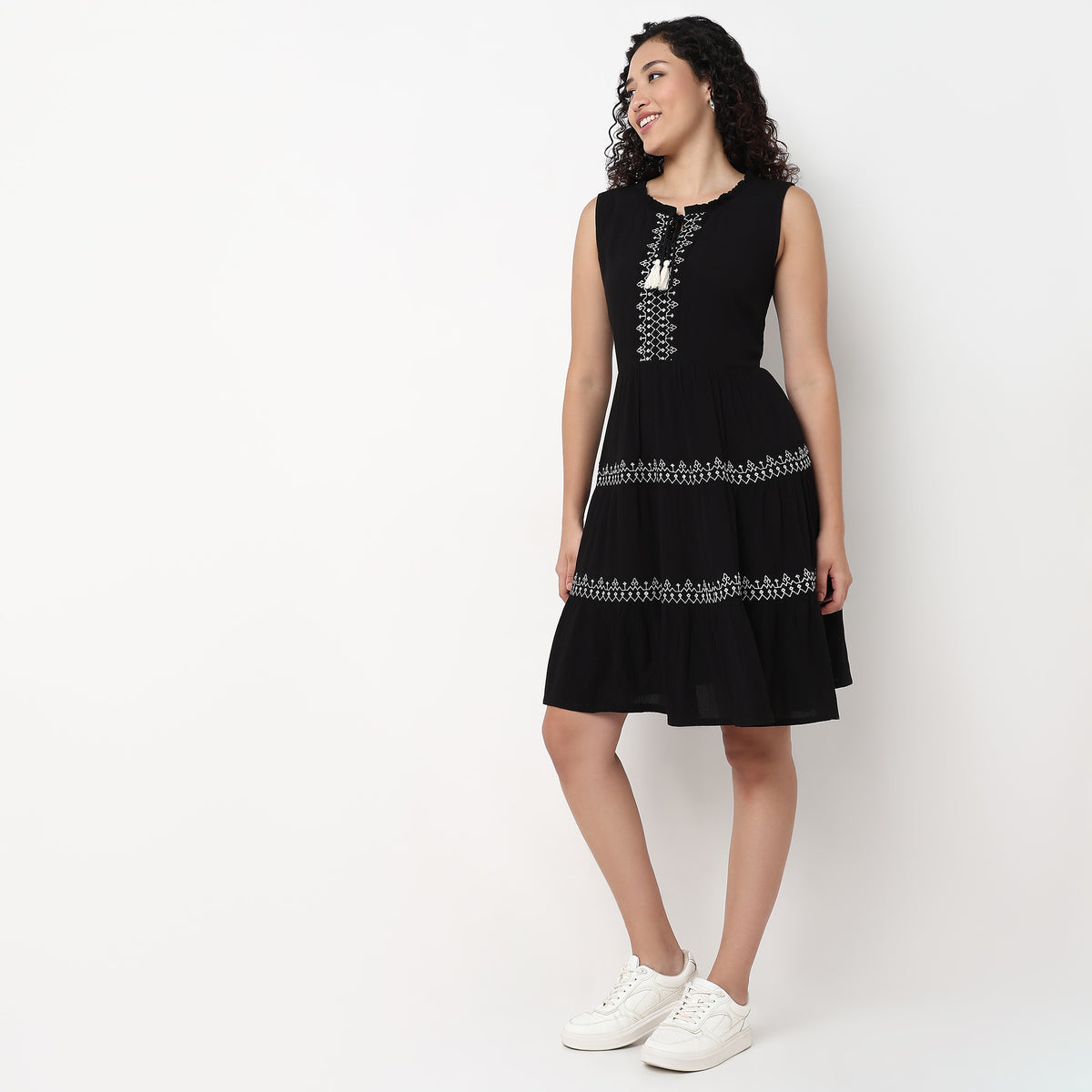 Embroidered Sleeveless Shift Dress